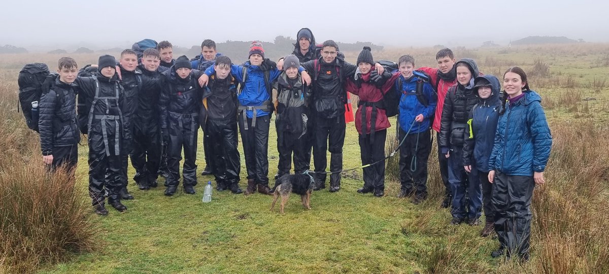 BDS_OutdoorED's tweet photo. Great day training on @DartmoorDevon for @OfficialTenTors with @Futura_Learning @BdownSchool. South Westerly winds with rain and fog made for a testing day all round. Remember, if it's not raining, it's not training 😁 https://t.co/ujg8lcCGIo