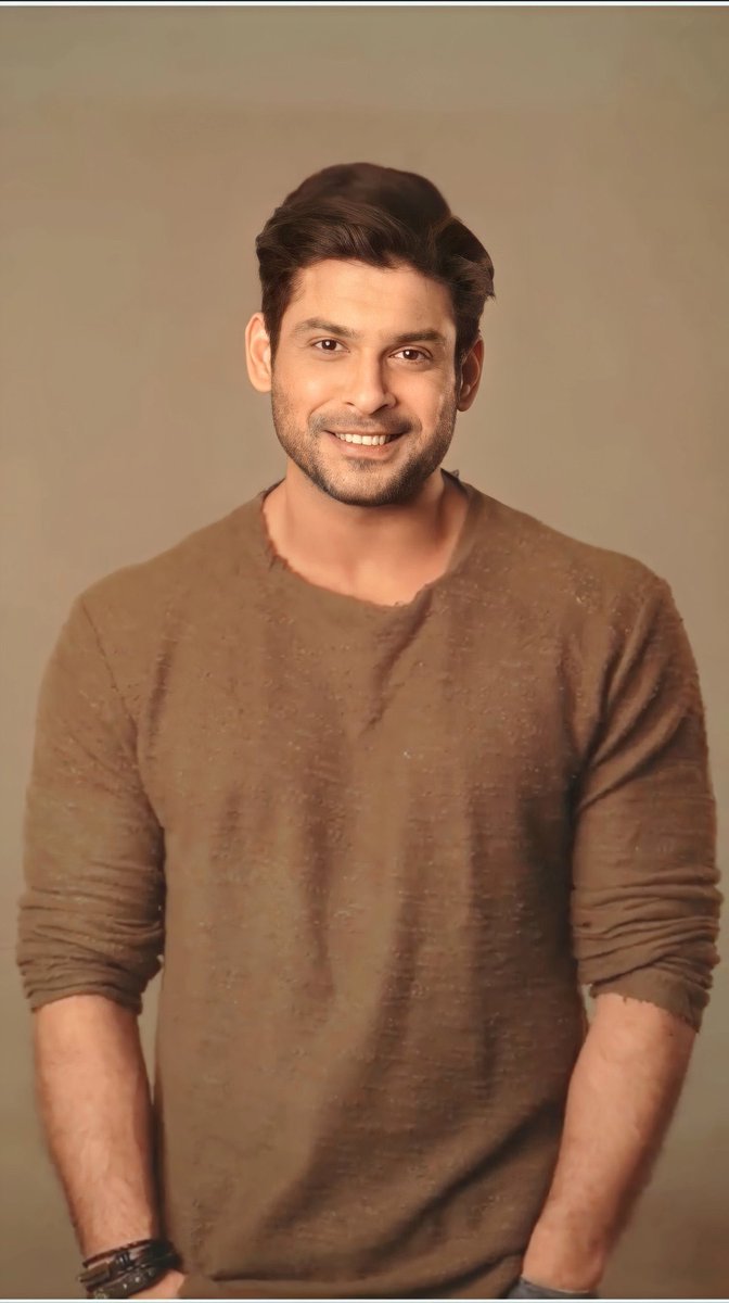 mrkhbri's tweet photo. King #SidharthShukla ❤️  you will always be in our heart 💖

Missing u bhai 🥺🥺

We are missing you a lot Bhai 🥺💖❤️

#HBDSidharthShukla #SidharthShukla #SidHearts #SidNaaz https://t.co/WGCv55OYkV