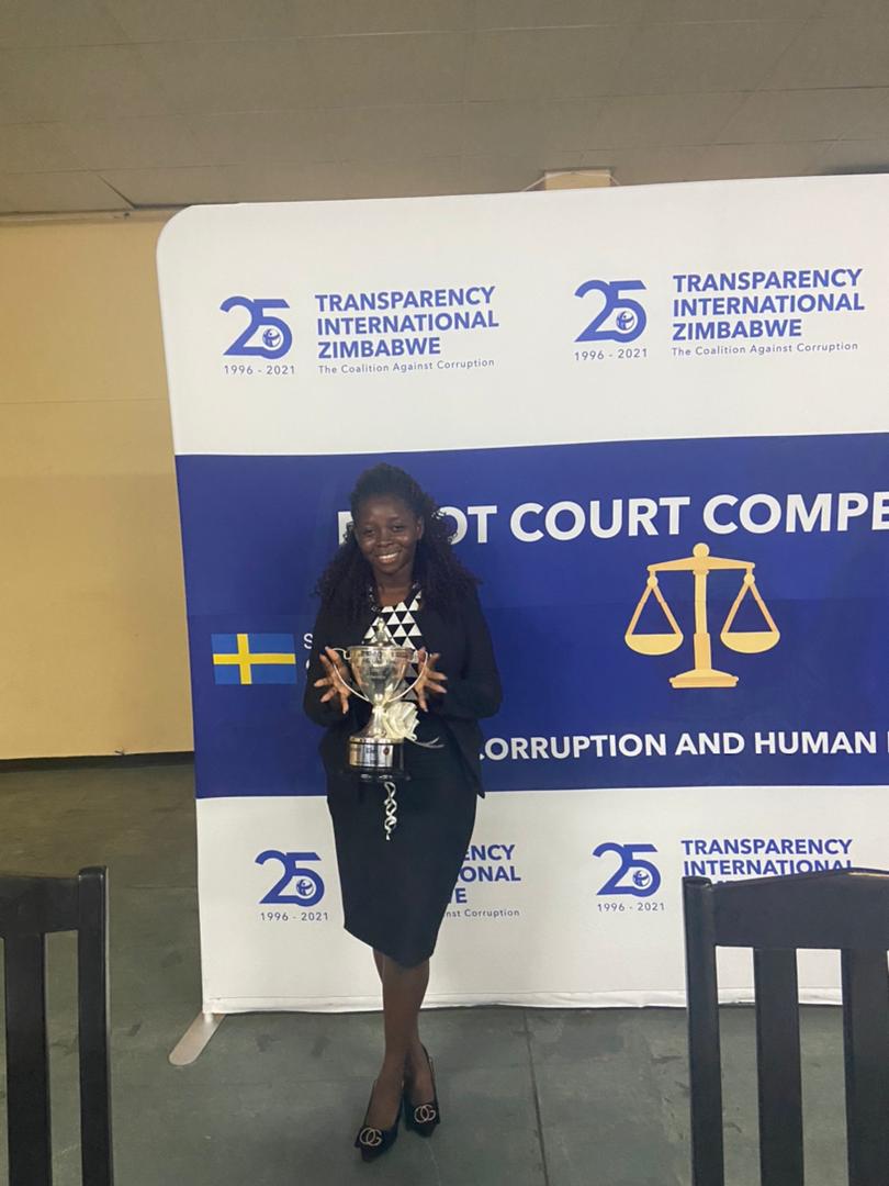 mitchelspatty's tweet photo. The Girls Did It!!
Sleepless nights, long days. Amazing coaches and a team with dreams. Our first time mooting and we bagged first place.
#TeamMSU. https://t.co/NaoUVgAHqw