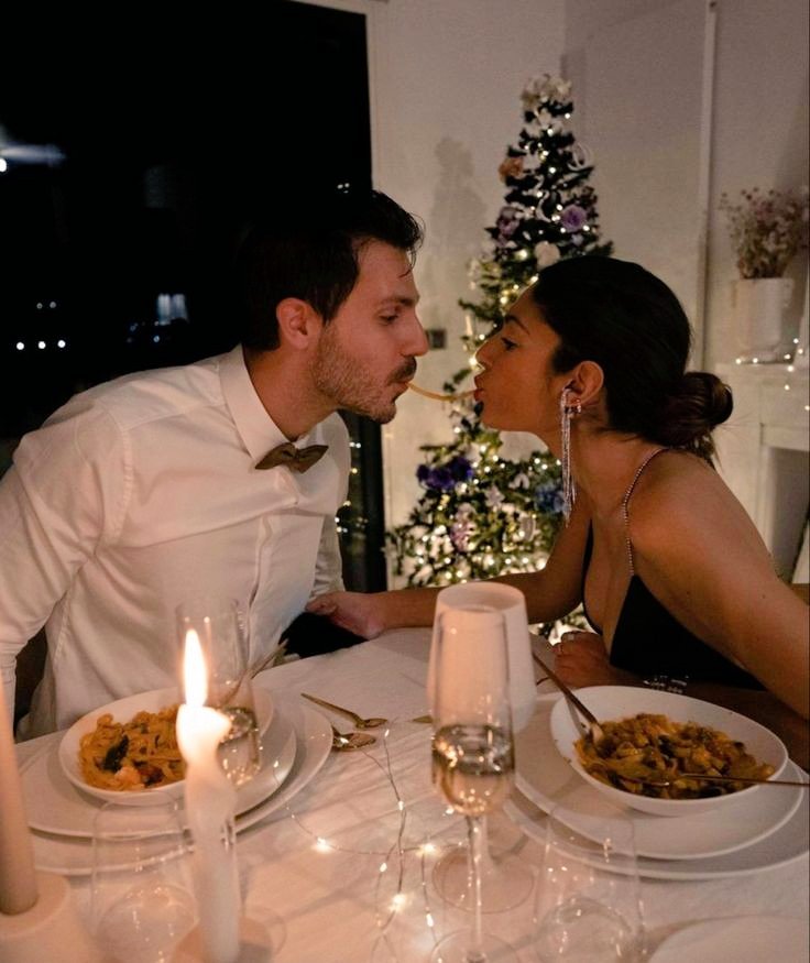 Eso sí, lo ideal sería posible que tuviera algún tipo de relación con el mundo de la cocina 🍽️🥄🍴

Ya solo pedir un rt y si estáis enteresados podéis dad mg ♥️

(No cuentas anime o cuentas que traten mal a las mujeres)

#freerol #sexrol