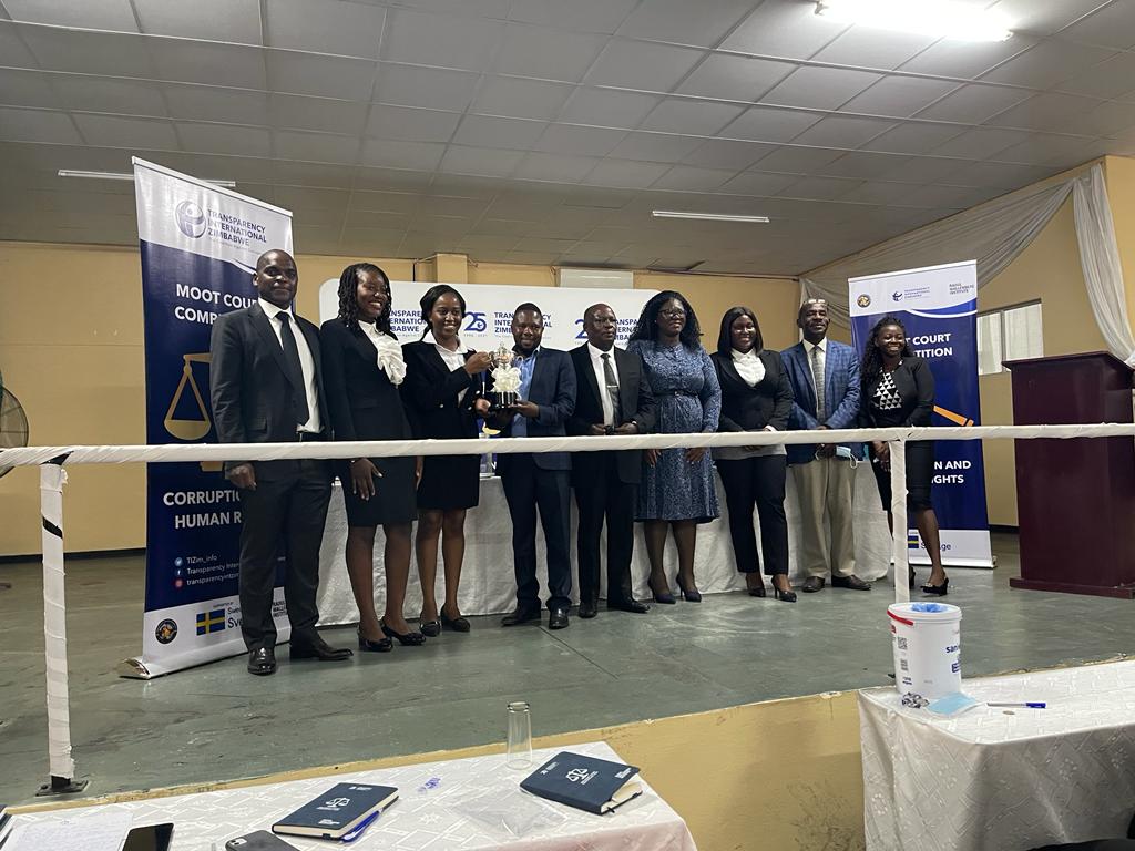 mitchelspatty's tweet photo. The Girls Did It!!
Sleepless nights, long days. Amazing coaches and a team with dreams. Our first time mooting and we bagged first place.
#TeamMSU. https://t.co/NaoUVgAHqw
