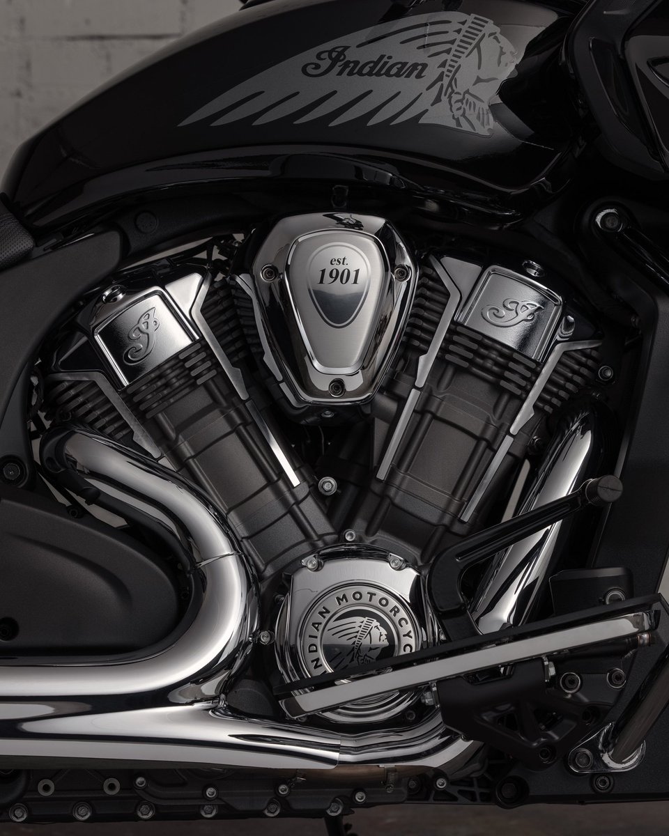 indianmotocycle's tweet photo. What's 108 cubic inches and puts out 128 ft-lbs of torque? #ChallengerLimited

There's an #indianmotorcycle for everyone, find yours at https://t.co/yKO7QOe6lG https://t.co/WPjHcQBzbJ