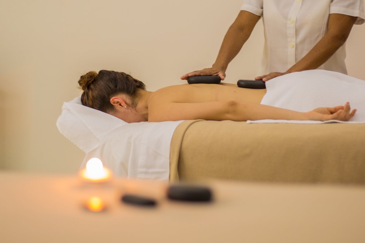 ¡Haz de tu cuidado personal una prioridad!. Ven y disfruta de una experiencia única en #ItsiSpa 💆‍♀️💆‍♂️ Informes y/o reservaciones al teléfono 755 55 50810 ext. 7116.