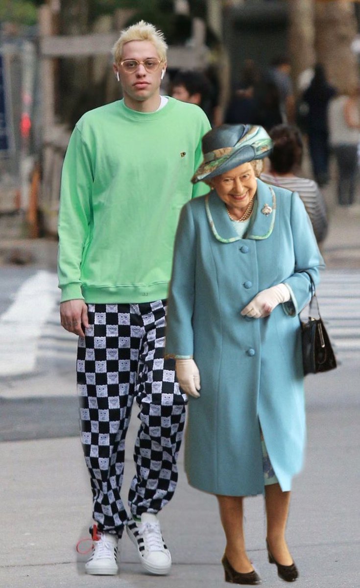criminalplaza's tweet photo. pete davidson is out of control https://t.co/yQuENPhR9V