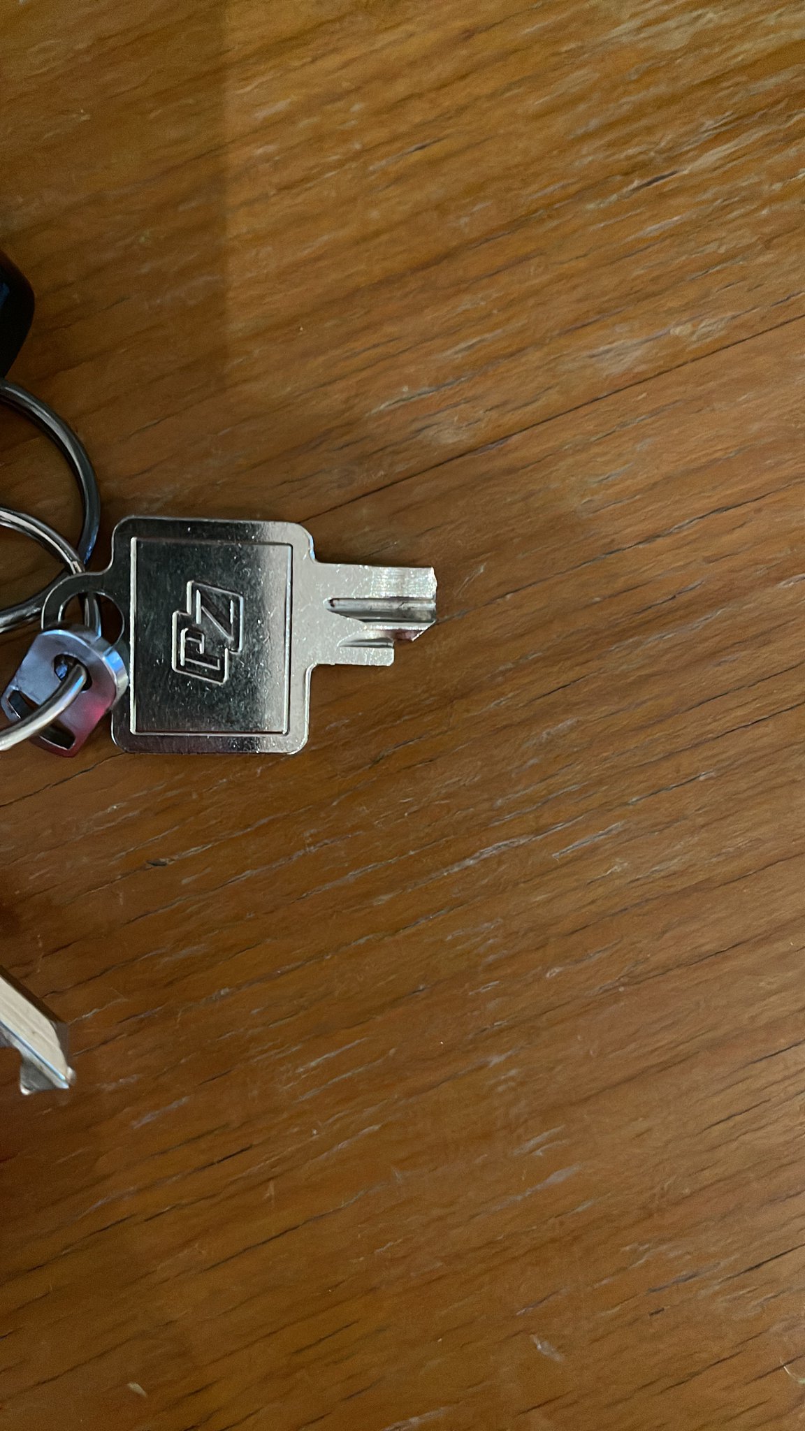 Nebenprodukt deutlich Situation abgebrochener schlüssel Glatt Passagier Tropfen