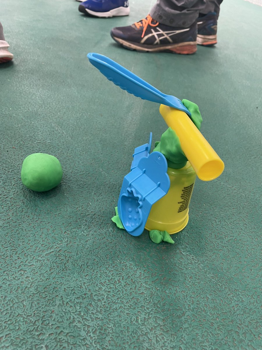 gingercoaching's tweet photo. Mind-blowing creativity from learners  today. Identifying the Foundations of batting through the medium of play-doh. @CoachKemp94 @CricketCoachJV @A_Jopp https://t.co/YEoLKLclgg