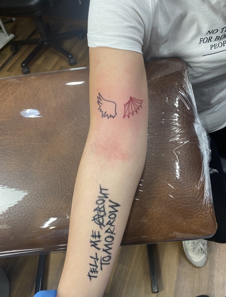 for_jxdn_'s tweet image. @jxdn I think my next tattoo will be deluxe what do you think @jxdn pls read this