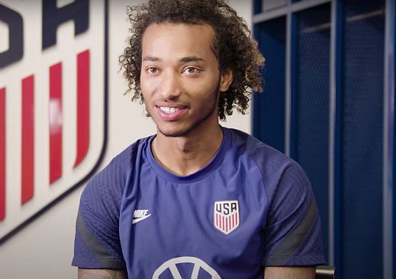 FTalentScout's tweet image. Gianluca Busio vs Juventus

44 passes
84% pass accuracy
2 shots
1 key pass
2/3 successful dribbles
5 tackles won
1 clearance
8/11 duels won

19 years of age. One of his best games for Venezia so far. One of the most interesting teenagers in Serie A. 🇺🇸