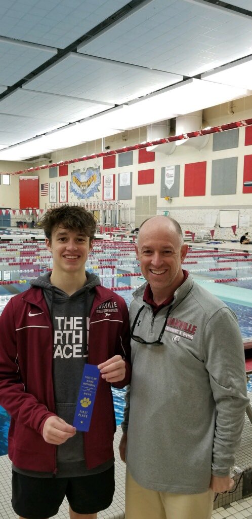 DCHSSwimDive's tweet photo. Holden Higbie wins the Fishers Dive Invite! 🔥🔥🔥 https://t.co/Re331pcbK8