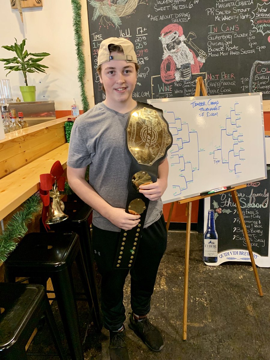 EasternMinor's tweet image. We had a ton of fun ⁦⁦@JackAxesInc⁩. Ryder took home the title and we all went home with all our limbs 🪓 😂