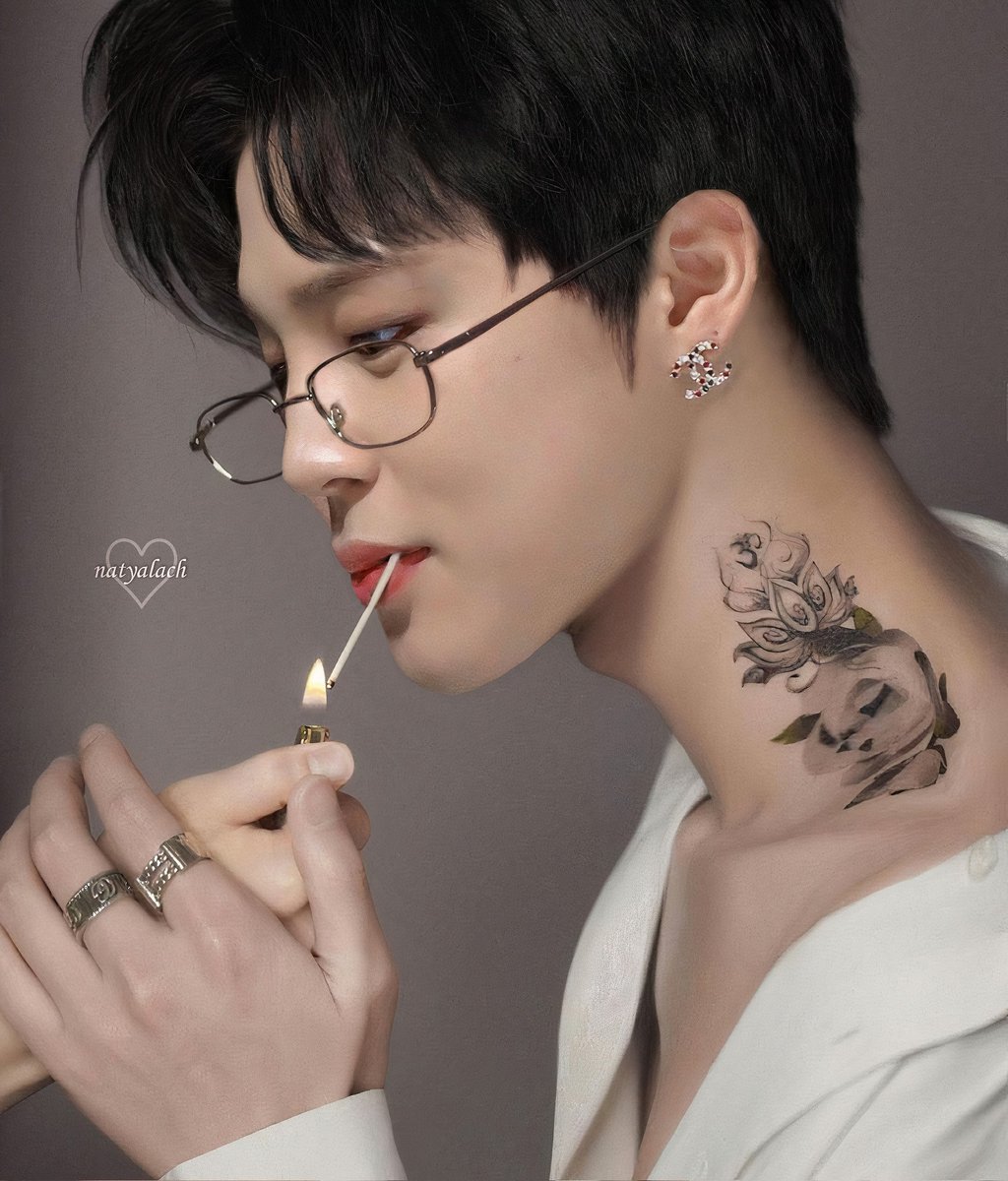 natyalach's tweet photo. 🚬 #JIMIN https://t.co/yRpXDalJIF