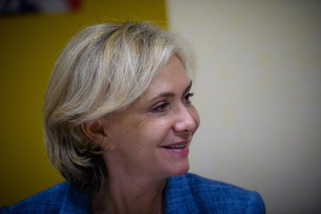 lepopulaire_fr's tweet photo. Lors de son premier meeting, Valérie #Pécresse évoque #OradourSurGlane... « en #Corrèze » !

https://t.co/nq36DQcBw6 

#Présidentielle2022 #LR #HauteVienne https://t.co/NsQpTUUyK9
