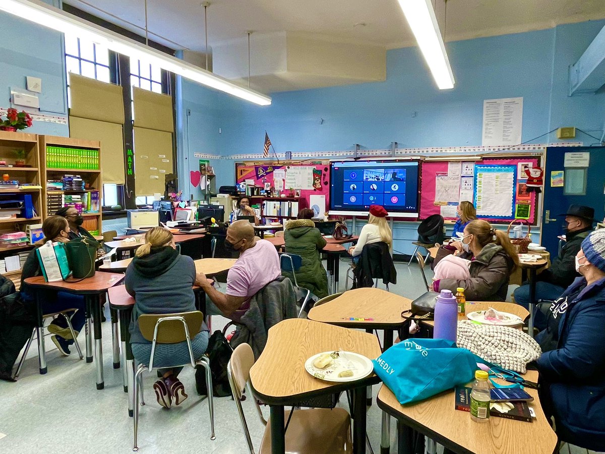 Parent In-person and Remote Townhall - Career &amp; College ready discussion@TyonaWashingto1 <a href="/transferhs/">City-Wide Transfer High Schools</a>