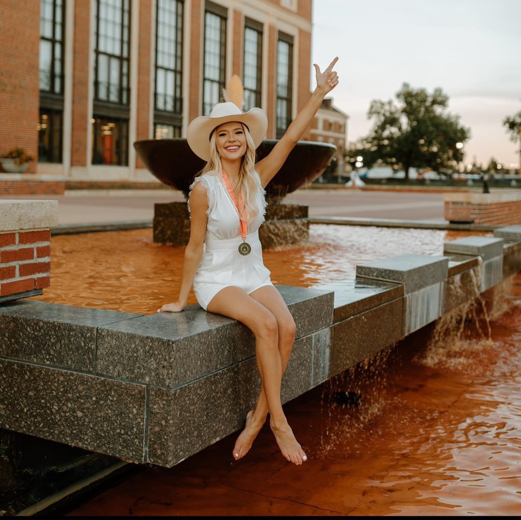 crispriceok's tweet photo. #okstate21 Love You Addison Price https://t.co/XLxGfoUWbu
