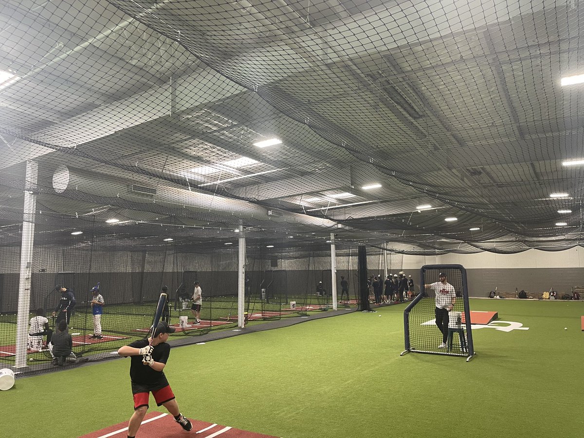 USA_Prime_GA's tweet photo. Tryout βπ» complete. Thank you to the 20+ players who showed out!
Beauty of having an indoor facility during π§ days. The future is bright at @USA_Prime_GA.
DM us if your interested in a private tryout. Never to late to #JoinThePrimeMovement https://t.co/xsTEfvMkls