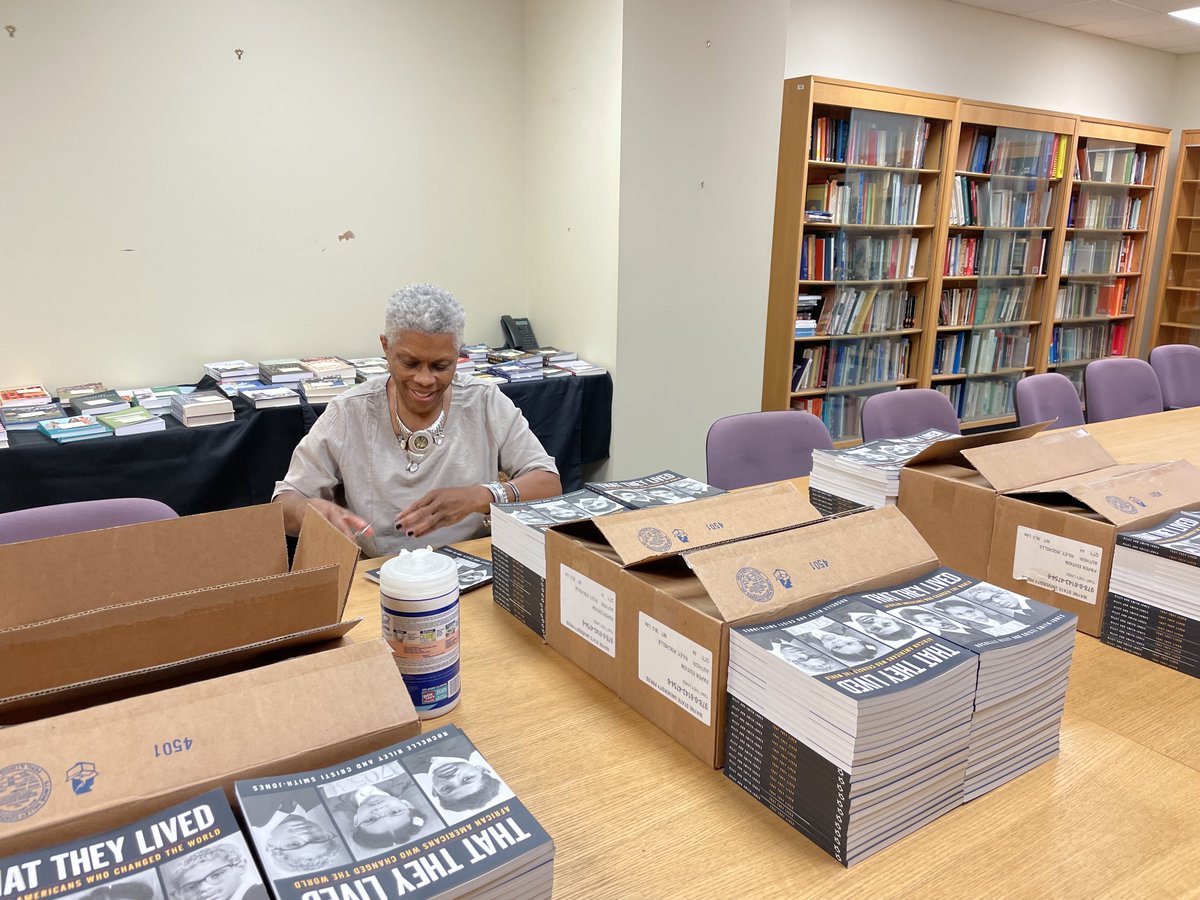 rochelleriley's tweet photo. So honored that the Lawnside Education Foundation, Lawnside Scholarship Club and Historical Society will  distribute signed copies of #ThatTheyLived to 252 students in Pre-K thru 6th grade to read over Christmas break! If you'd like to do the same, contact @WSUPress. Thank you! https://t.co/OOpnyF3gUA