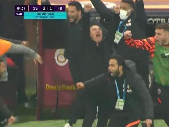 Hepinizi tek tek zıplatalım mı?