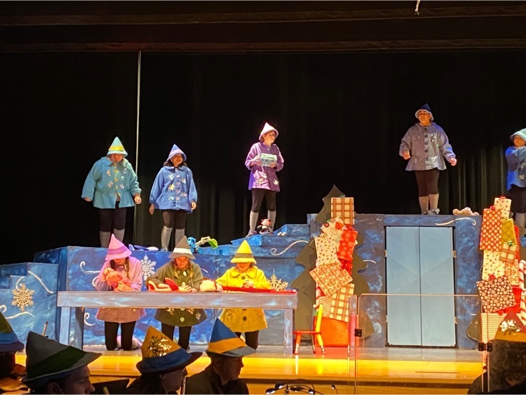 WestLibertyCSD's tweet photo. The best way to spread Christmas cheer is singing loud for all to hear! There’s one more chance to see Elf The Musical tonight at 7:00 pm at West Liberty High School! Tickets are $5.00 each. https://t.co/xBpDFq4wtv