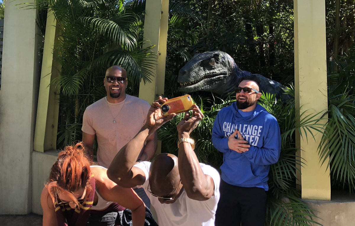 DerrickMTV's tweet photo. SAN FRANCISCO!! 🦖
NEXT SATURDAY!
DECEMBER 18TH!

Challenge Mania LIVE is BACK @CobbsComedyClub! 🦖

COME GET SILLY  WITH US! 🦖

SPECIAL GUESTS include: 🦖
JANELLE @mtvrrdarrell @KendalSheppard @actvstArchitect @SHOTOFYAGER 

TIX: https://t.co/6lPRxdUzlV 🦖 https://t.co/VJJQKtmsBB