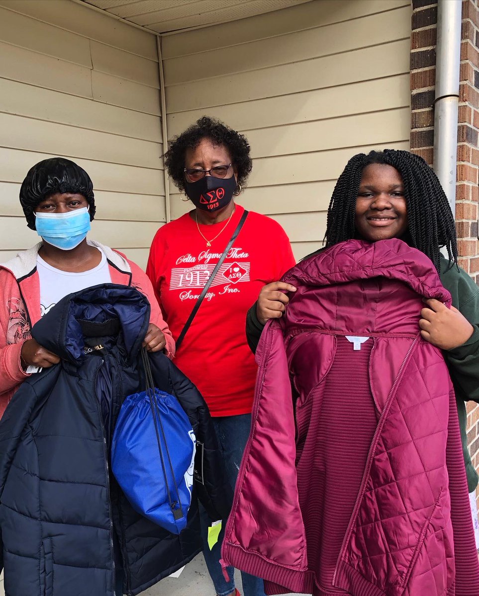 Social Action-Community Service

Thanks to everyone who supported our Annual Winter Coat Drive! 

#GivingBackToOurCommunities
#DillonMarion
#DMCASocialAction