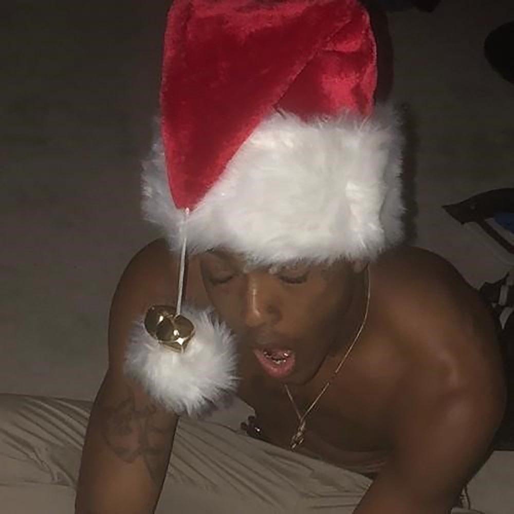 RileyTaugor's tweet photo. XXXTentacion’s A GHETTO CHRISTMAS CAROL! project was released 4 Years ago https://t.co/sU5MXc1Xl9