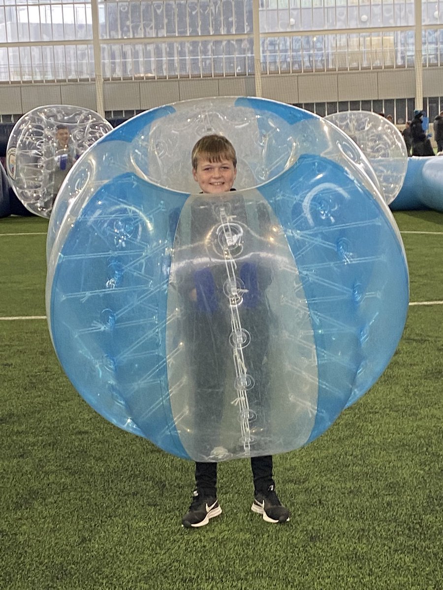 It’s been a long day, 3.30 start to get to Manchester to watch City and home yet and Jamie had a blast 😁⚽️😁⚽️