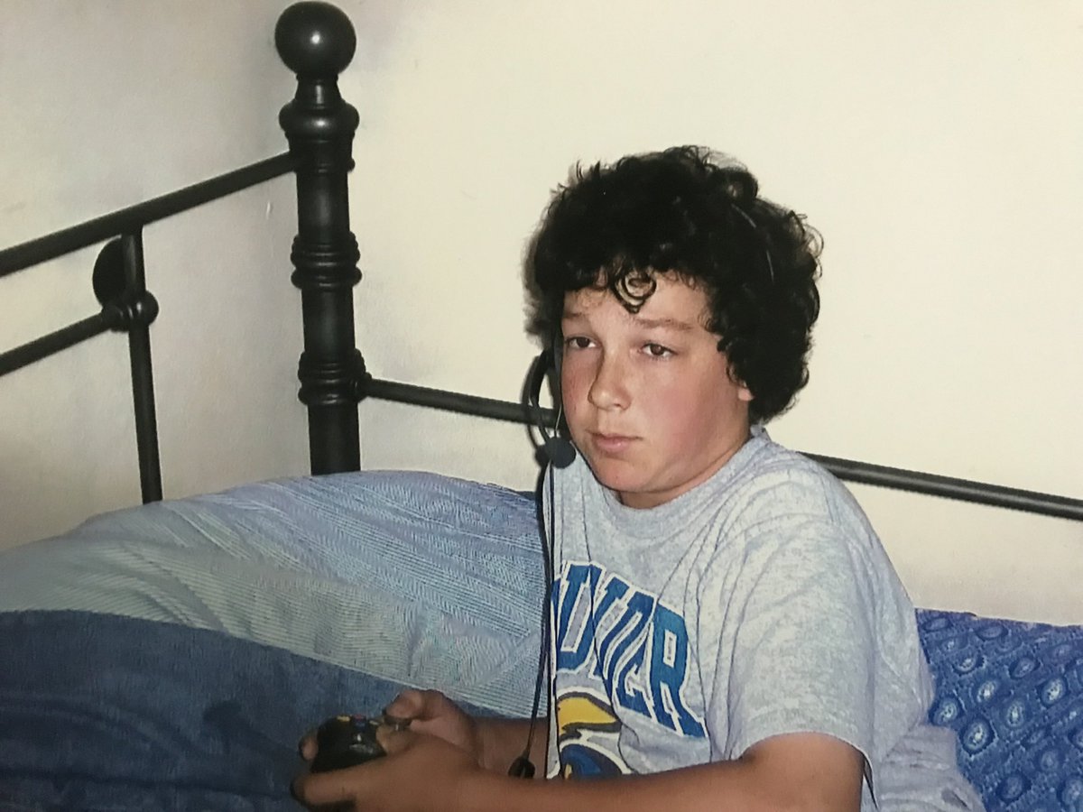 Watching this kid trot the bases after sending my knuckleball into orbit was about as humbling of an experience as 12 y/o me could handle 

thank god ur in the pros now 😂