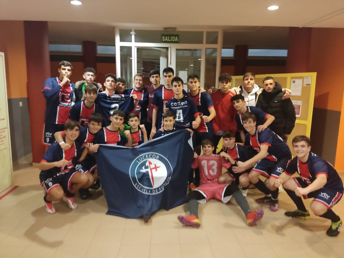 LucecorC's tweet photo. CADETE A gana 0-2 en Posadas y se coloca segundo en la clasificación!! Partidazo de los nuestros que siguen haciendo una temporada expectacular!! Además mañana Artacho y Lama, convocados con el primer equipo!! Enhorabuena equipazo !! Soys grandes ⚽️🔵✌
Vamosss Lucecor https://t.co/oK0NQ2Noxg