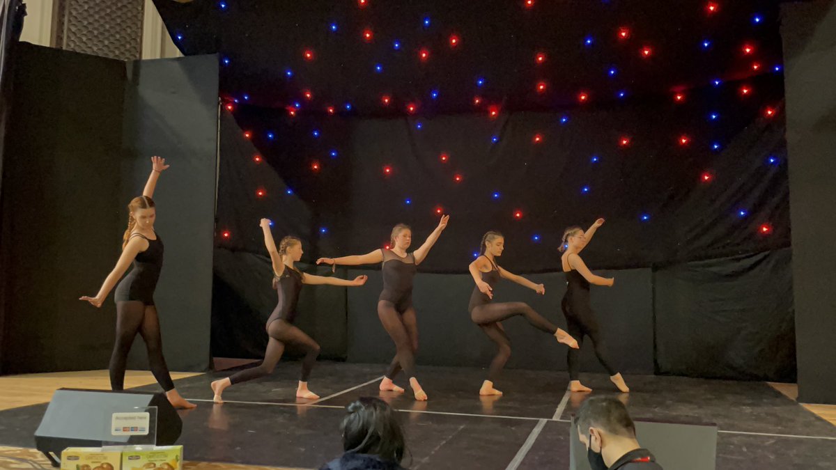 therhspa's tweet photo. Thank you to the amazing performers from Angela Rowe School of Dance who performed at our #RHSChristmasFayre ⁦@RHSSuffolk⁩ today. #contemporary #dance https://t.co/kDu1r05lLQ