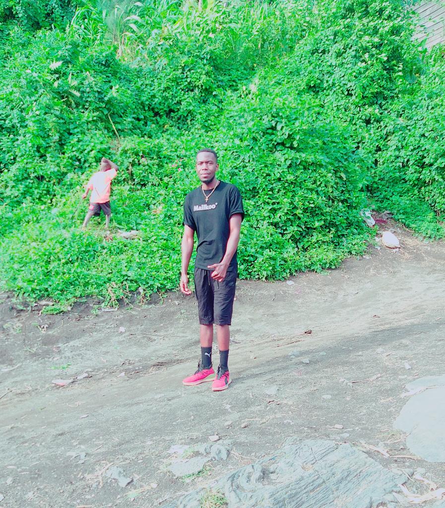 JonathanMatemb3's tweet image. j'❤ my village