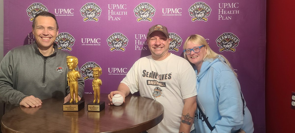 BrianZilonka's tweet photo. @FdoAguirreCEO such a fantastic organization &amp; staff you have with the  @erie_seawolves as @SeaWolvesGM is pure class.  Congrats on the 2021 MiLB Executive of the Year Award &amp; the 2 Golden Bobbleheads.  Lots of fun times in Erie with your staff!  #Howlin4Ever https://t.co/XmZ0XLo0qg