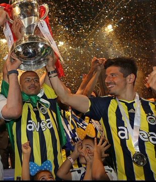 Keskin__7's tweet photo. SENE SANKİ 2010-2011
... https://t.co/Ip9EDlZXhq