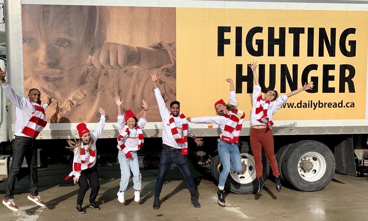 CBCToronto's tweet photo. DONATION UPDATE: Thanks to your generosity, we have now raised $673,618 in support of @DailyBreadTO and local food banks. There is still time to donate to our Sounds of the Season fundraiser: https://t.co/kfAcL4cNWz #cbcgives @FeedOntario https://t.co/mbjO3cLryo