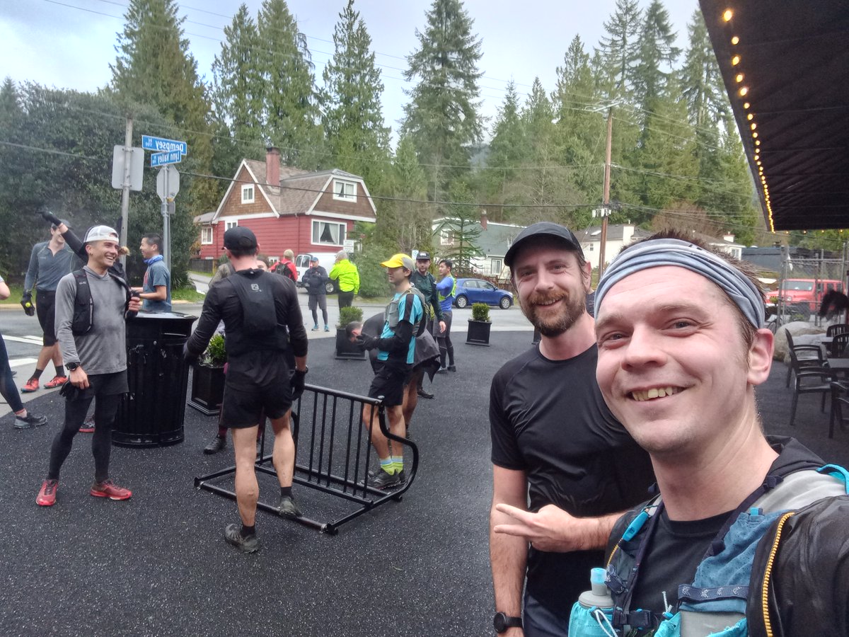CommTrailRun's tweet photo. Enjoyed another @SalomonSports #traillab this morning. Such a great time in North Vancouver https://t.co/CccslQoRII