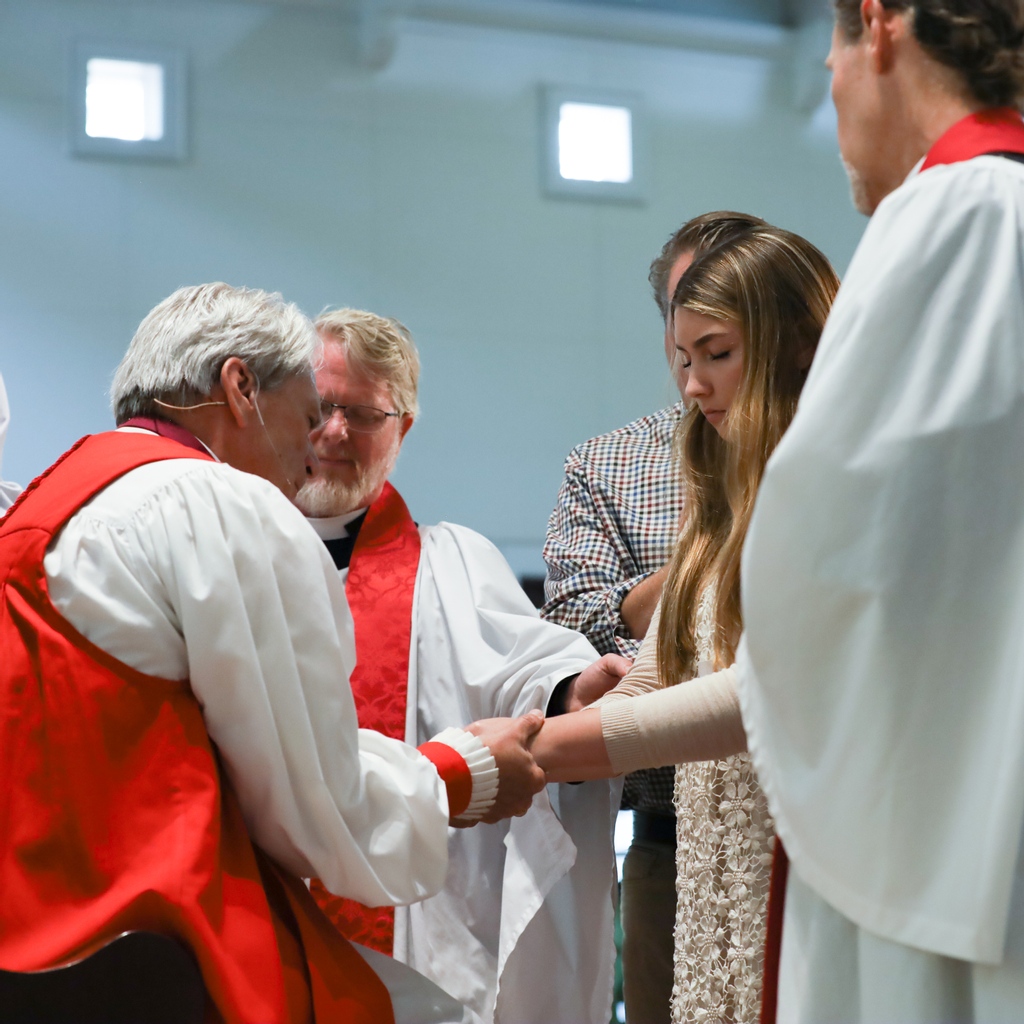 HolyCross_SC's tweet image. A few weeks back our Bishop made his final annual visit. We had the great joy of confirming three students. Let's celebrate them in the comments!