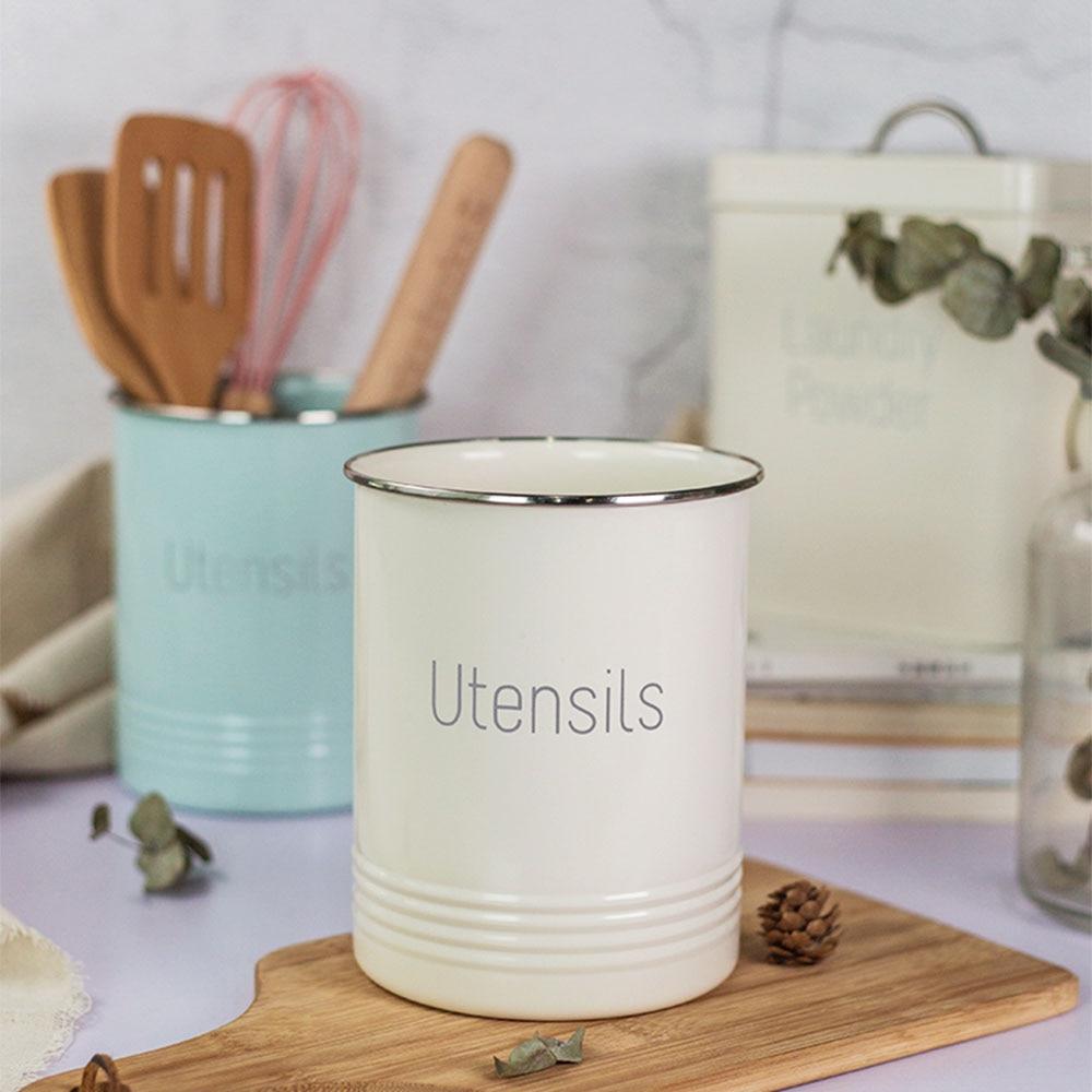 LittleBitesand3's tweet photo. littlebitesandbits littlebitesandbits 10% off your first order of $35.00 or more. Use Code: firstorder
Classy Utensil Storage Jar
Regular price  $29.98
https://t.co/F5ZcjTlR9n
#familyfunactivities 
#kitchentools
#kitchengadgets
#educationaltoys https://t.co/omHkrSpJLC