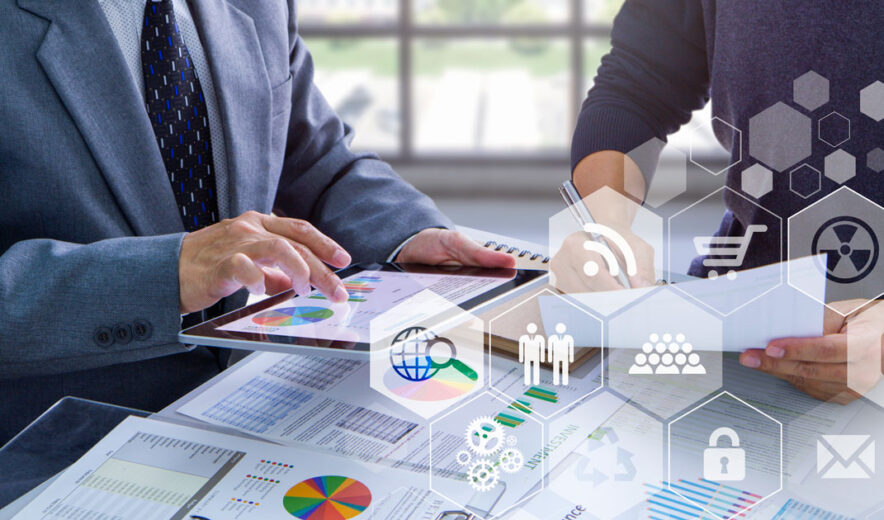 Analyze the demographic &amp; psychographic information of B2B customers to define your target audience. Use these 5 #MarTech tools to track potential leads &amp; strategize communication for customer lifecycles buff.ly/2I4nq7w #MarrinaDecisions #MarketingAutomation #marketing