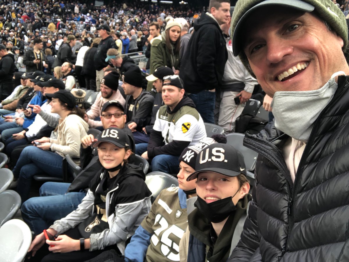 KingPof5's tweet photo. Let’s go! #BeatNavy! https://t.co/uiotcrp1SJ