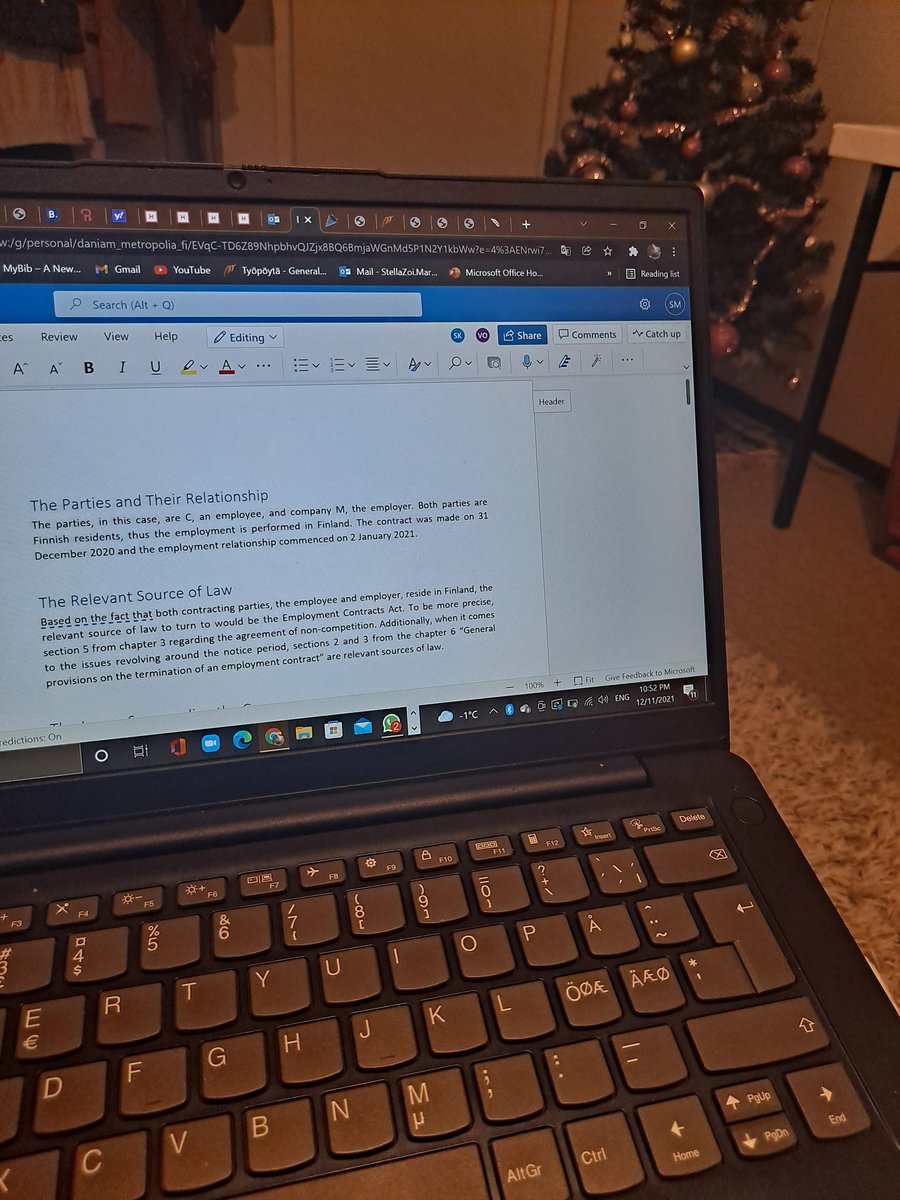 Working on the assignment of Business Law. 🤓

Interesting stuff :)

<a href="/MetropoliaBiz/">Metropolia Business School</a> #eba #bba