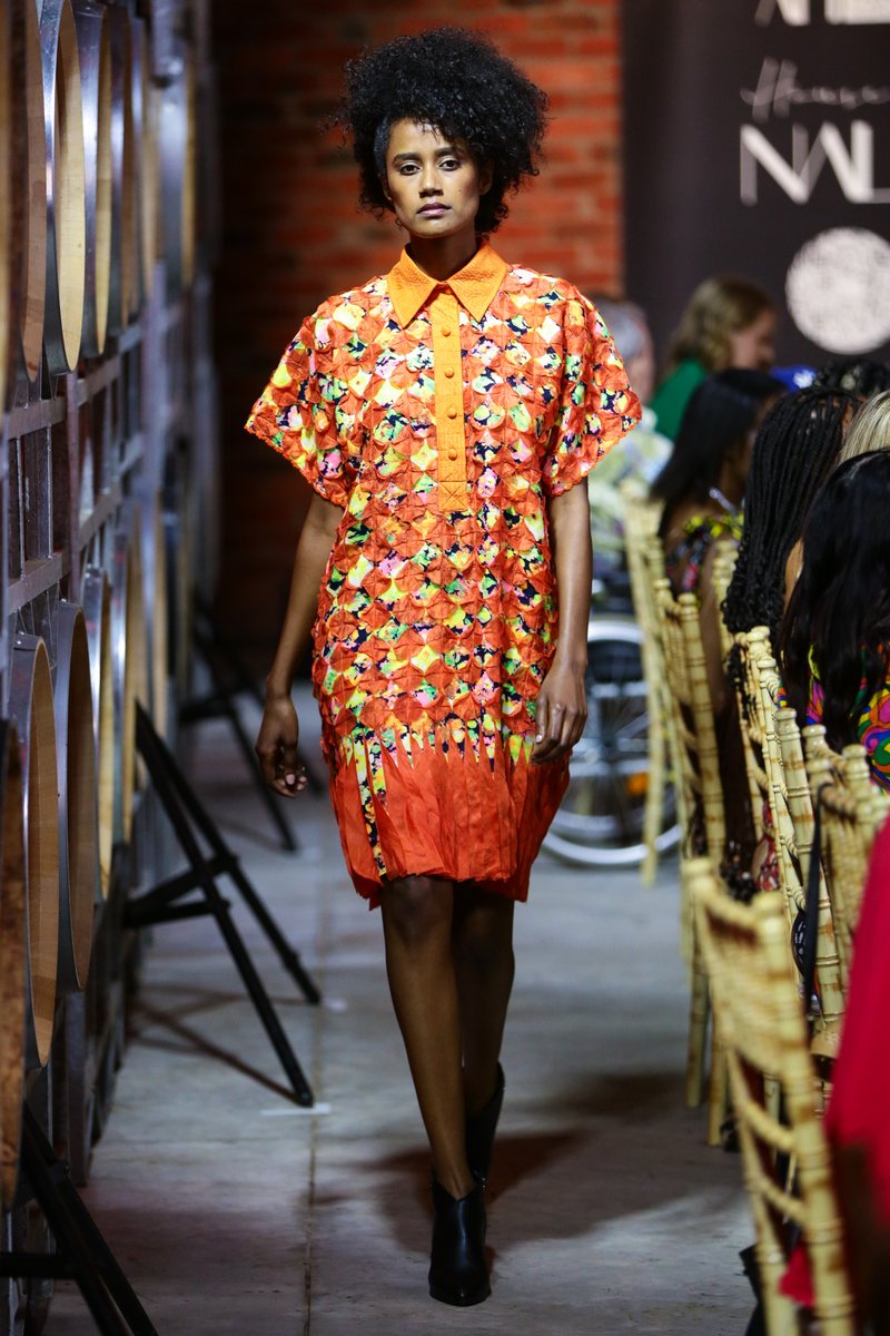 AFI_sa's tweet photo. Are you going on a wine farm date soon😎? Check out our exquisite outfits and look fabulous this festive season! 🔥🔥🔥
🛒: @afihouseofnala
🖱️: https://t.co/M8BYCKIhzI
#SpringSummer21 #AfricanFashion #KeDezember #HouseofNala #CPTLuncheon #AfricanDesigners https://t.co/YGPlzq2MuK
