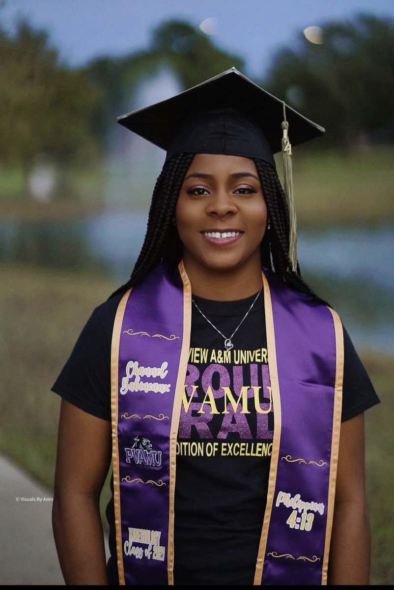 I DID IT !! I THANK GOD FOR EVERYTHING THIS WHAT HAPPEN WHEN YOU DONT GIVE UP 🗣🗣 #PVAMUGRAD 🥳💜💛 
#LLJALEN I KNOW YOU PROUD OF ME ♥️