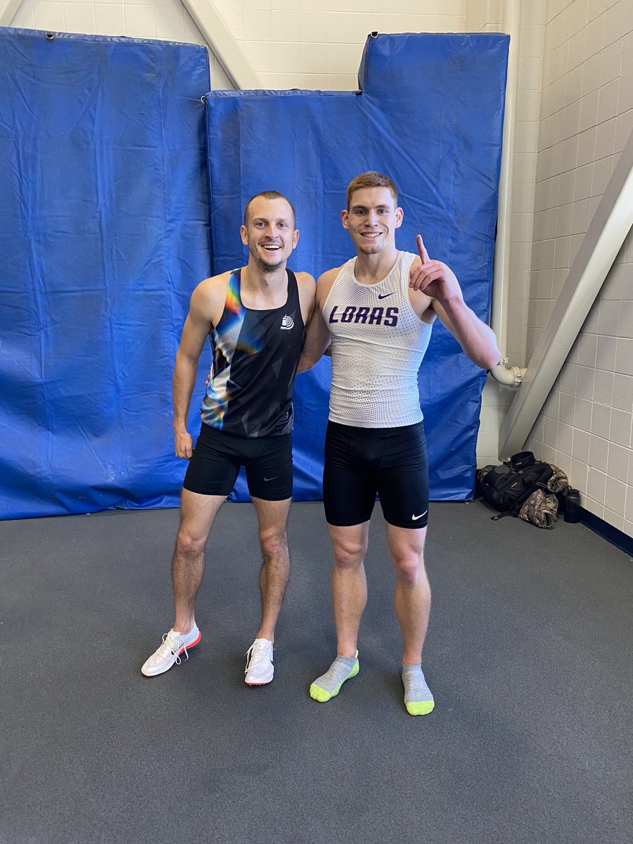 LorasTrack's tweet photo. Thank you for the 🐰 @eSowinski !! Leads @JASAMike to a 1:50.13 which is #1 in @NCAADIII and currently #2 for all divisions. Shatters his own school record. @CarterOberfoell also sets a big PR running 1:52.77 which will be #2 nationally behind Jasa and #4 all-time #GoDuhawks https://t.co/H9xLTykfSL