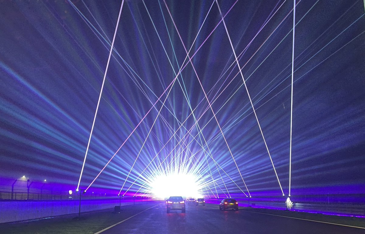 Another amazing show on the #LapOfLights with <a href="/SilverstoneUK/">Silverstone</a>