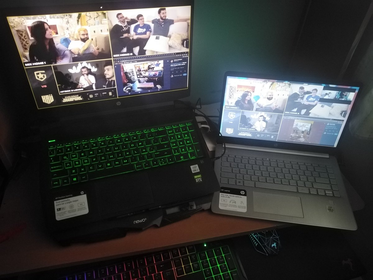 Zh3ckO's tweet photo. #mixwellChampions Aquí con mi amigo en directo Apoyando a Kru Y Viendo Mixwell https://t.co/VehUIAp0X9