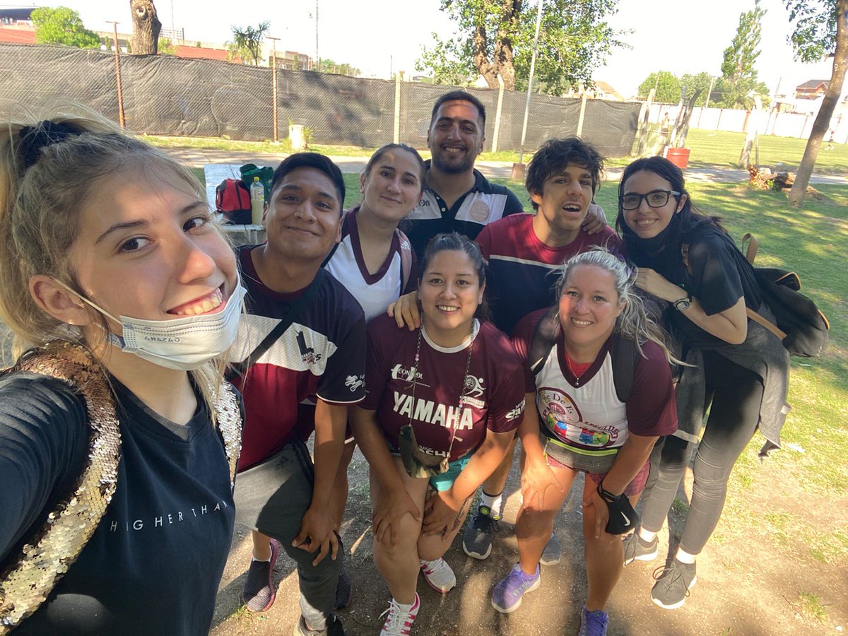 yeyegaleano's tweet photo. Cierre de año en ReDeEs 🙌🏻🌈✨ Mi lugar en Mini ReDeEs 💚💙💗 #ClubAtleticoLanus #Inclusion #Diversidad https://t.co/q91WJauUTD