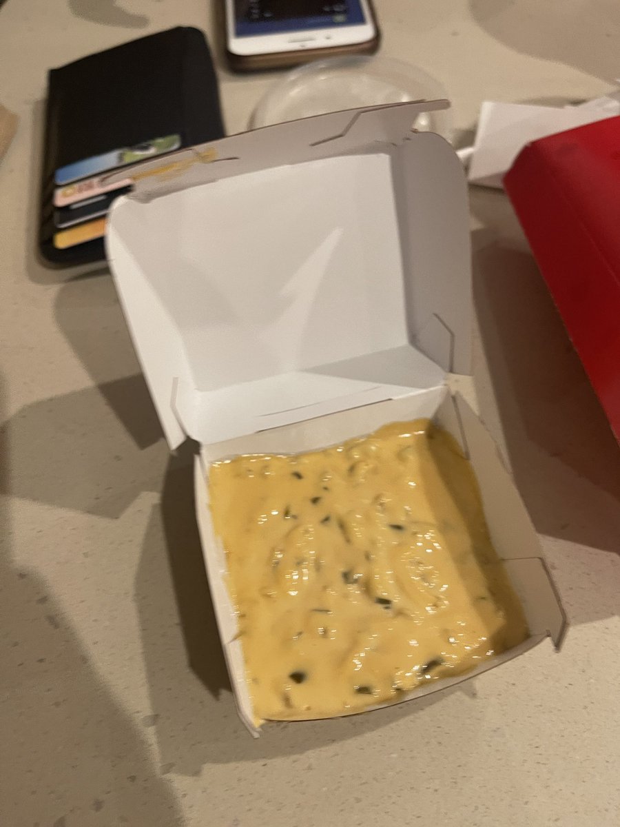 mr_electric_'s tweet photo. @McDonalds man ur 4 count nuggets look different today. 🤨🧐😑 https://t.co/DZMBynILIC