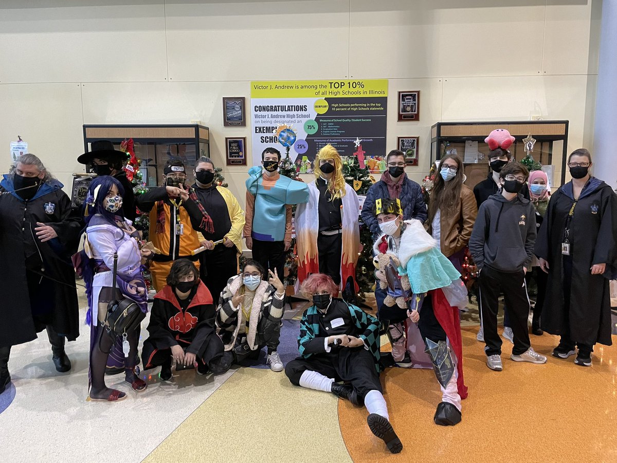 FandomsVJA's tweet photo. Heading to C2E2 2021! https://t.co/0rSLHgjL37