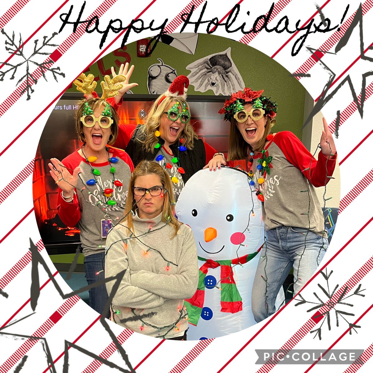 Don’t get your tinsel in a tangle!  First grade is always filled with joy!  #teamBCE <a href="/gellesk/">Karen Gelles</a> @mshaw_shaw <a href="/Shannong1122/">Shannon Graves</a> #akwardteamphotochallenge #justkeepsmiling #smilingismyfavorite