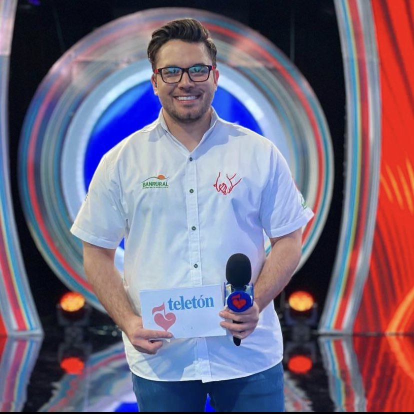 contodotvc's tweet photo. Aún estás a tiempo de donar con Teletón ❤️ ¡tenemos que llegar a la meta! Vamos Honduras que si se puede. 🇭🇳
#teletonjuntoati #Teletonhn2021 https://t.co/X30Mtf1soQ
