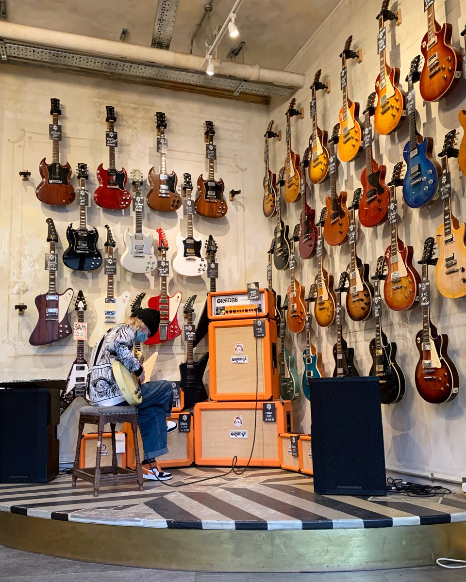 Grey FLX tweet media